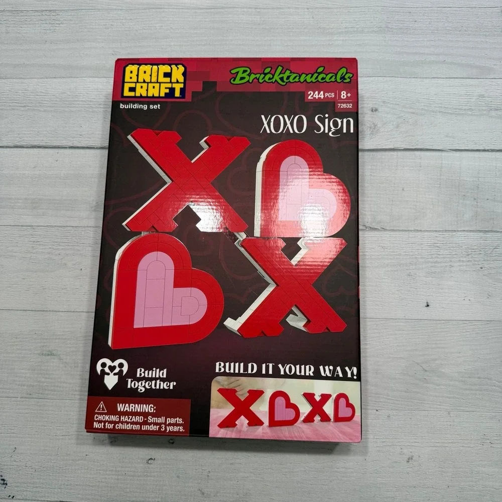 Brick Craft Bricktanicals XOXO valentines day building block NEW